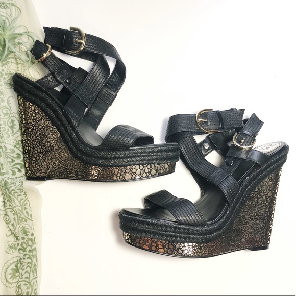 Donald J. Pliner Shoes - Donald J Pliner DMSX Michelle Platform Sandals 9.5